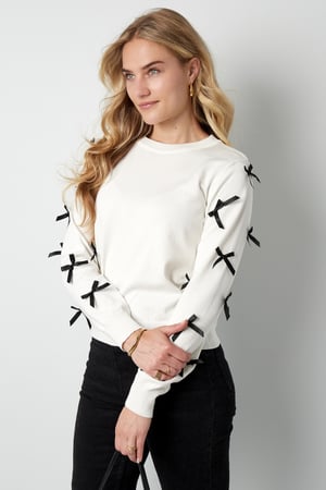 Bow Whisper sweater h5 Picture5